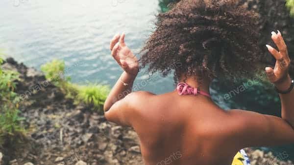 astuces pour prendre soin de sa peau après une longue journée